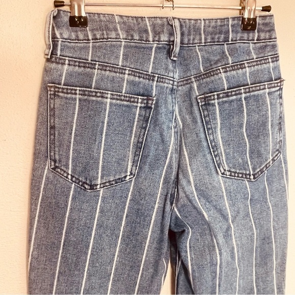 PacSun High Rise Mom Jeans In Railroad - Picture 11 of 16